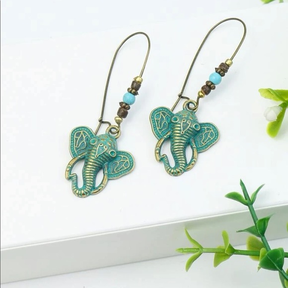 Sunshine Accessories Jewelry - 7/$30 ELEPHANT 🐘 DANGLES